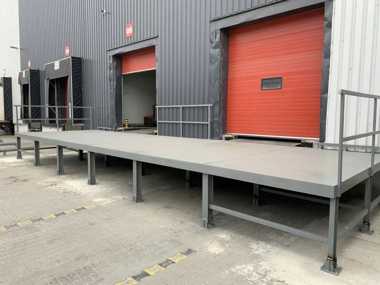 rampy-stalowe-stacjonarne